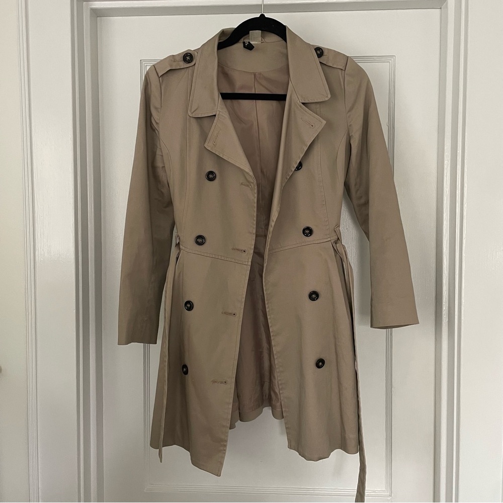 H&M Beige Double-Breasted Trench Coat